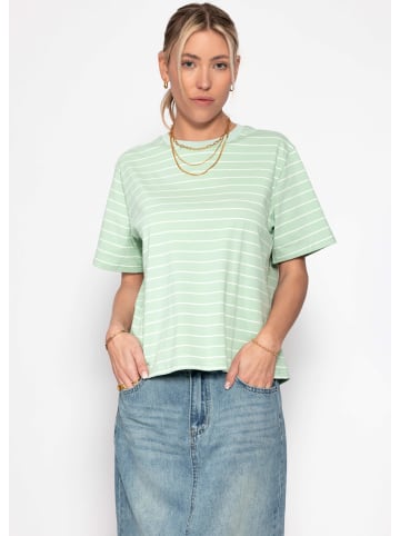 SASSYCLASSY T-Shirt mit schmalen Streifen in Grün