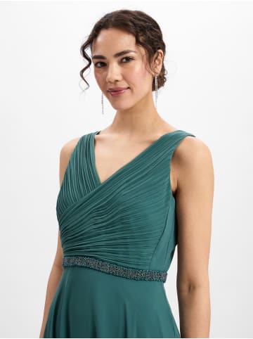 Vera Mont Abendkleid in smaragd - 0003