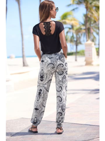 LASCANA Jerseyhose in schwarz-creme bedruckt