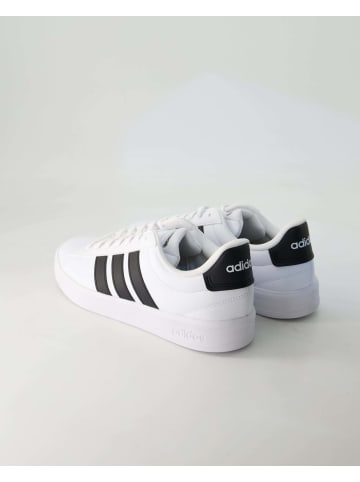 adidas Sneaker low in Weiß