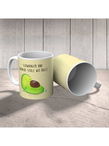 Mr. & Mrs. Panda Kaffeebecher Avocado Schwangerschaft mit Spruch in Gelb Pastell
