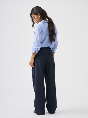 ONLY Hose in Night Sky