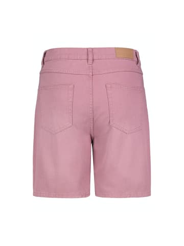 Eight2Nine Short in berry