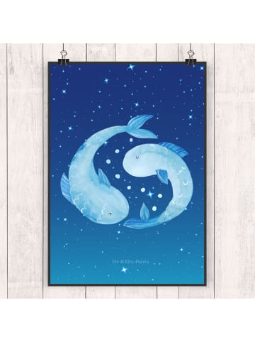 Mr. & Mrs. Panda Poster Sternzeichen Fische ohne Spruch in Sternenhimmel Blau