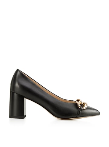 Wittchen Leather pumps in Black