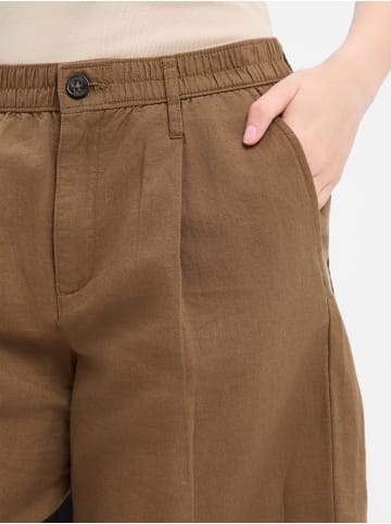 s.Oliver Shorts in khaki