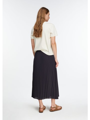 comma Rock  in  5976_navy