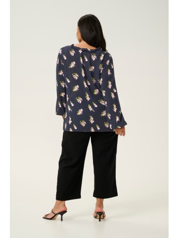 KAFFE curve Langarm-Bluse KCellena in Midnight/Pink Flower Print
