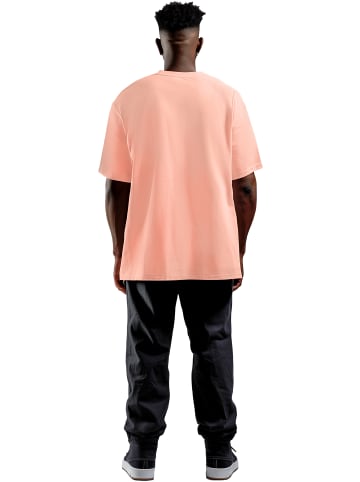 Reichstadt Herren Relaxed Fit T-Shirt in Old Pink