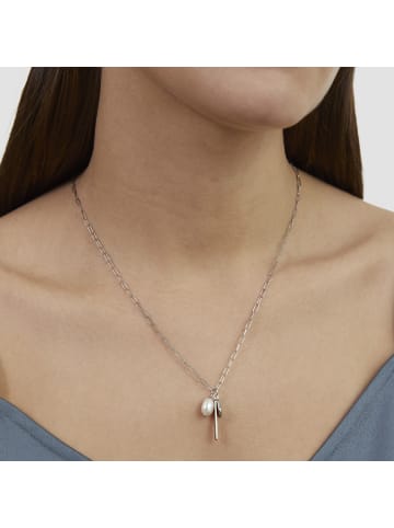 s.Oliver Kette Elegant Charms in silber