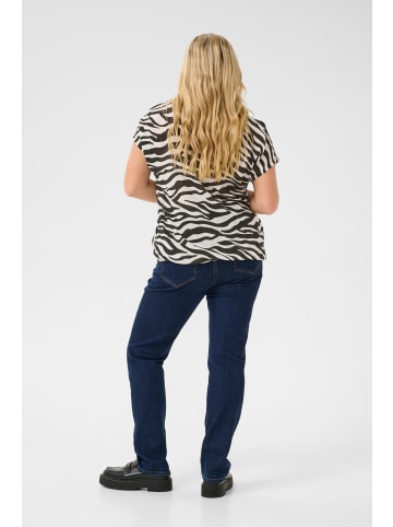 KAFFE curve Kurzarm-Bluse KCami Loose fit in Black/Chalk Animal Print