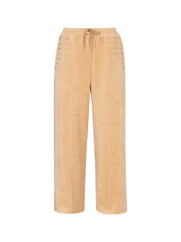 faina Women Pants in beige