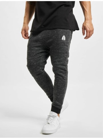 Just Rhyse Sweat Pant in Schwarz