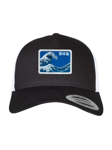 F4NT4STIC Trucker Cap Kanagawa Wave in black white