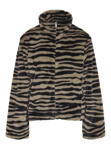 Noisy may Jacke in Aluminum