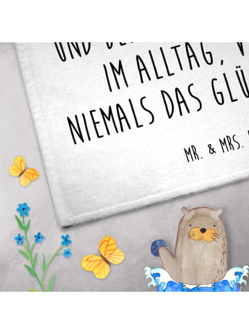 Mr. & Mrs. Panda Handtuch Chinchilla Blume mit Spruch in Weiß
