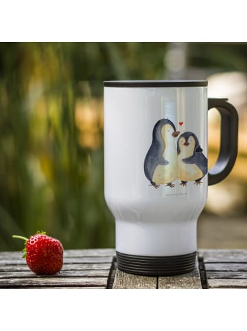 Mr. & Mrs. Panda Thermobecher Pinguin umarmen ohne Spruch in Weiß