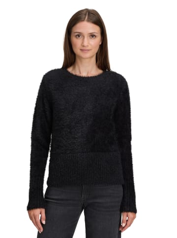 BETTY & CO Strickpullover mit V-Ausschnitt in Schwarz