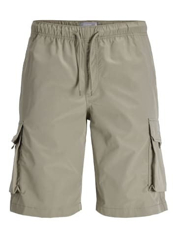 Jack & Jones Shorts in Vetiver