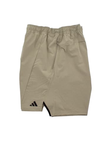 adidas Shorts D4T Designed for Training in Grün