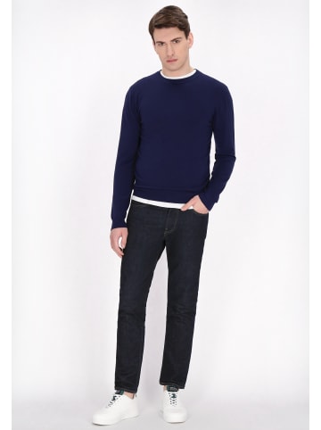 MO Men Sweater in navy