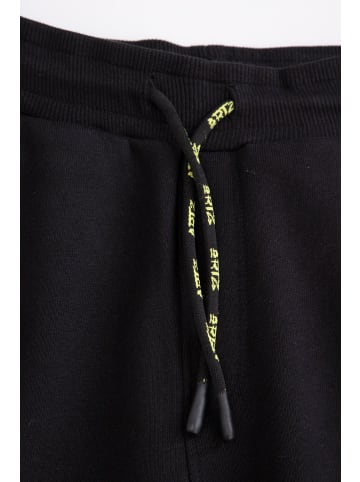 Coccodrillo Slim Fit Jogginghose in schwarz