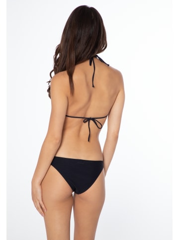 Protest " MIXTIMARU in True Black