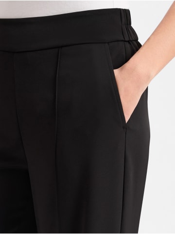comma Hose in schwarz