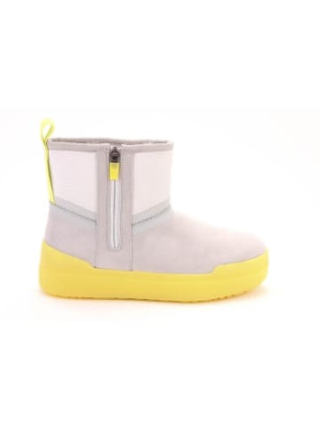 UGG Stiefel Classic in Grau