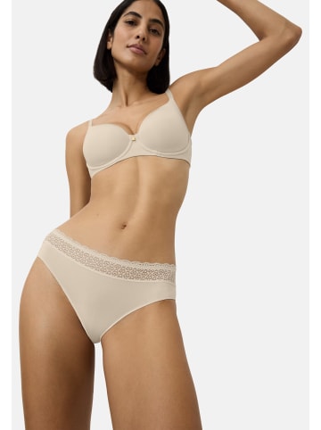 Triumph Tai Slip Feel of Modal in Creamy dream