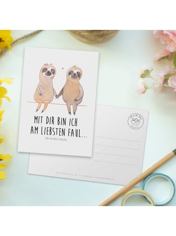 Mr. & Mrs. Panda Postkarte Faultier Pärchen mit Spruch in Weiß