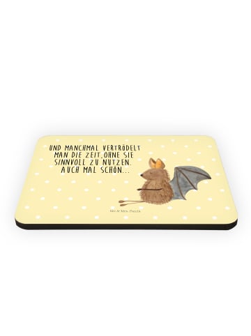 Mr. & Mrs. Panda magnet Fledermaus Sitzen mit Spruch in Gelb Pastell