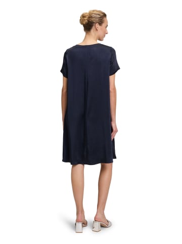 Robe Légère Kleid in marine - 0001