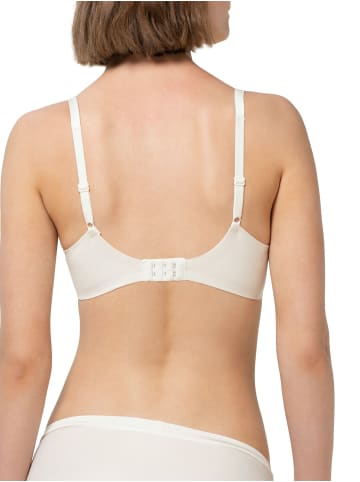 Triumph Bügel-BH Body Make-up Soft Touch in VANILLE