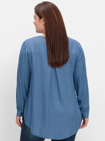 sheego Hemdbluse in tiefblau-gemustert