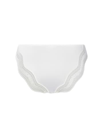 Hanro Minislip Cira in off white