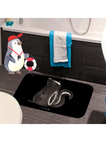 Mr. & Mrs. Panda Badteppich Stinktier Sitzen ohne Spruch in Schwarz