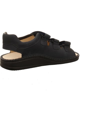 Finn Comfort Sandale in blau