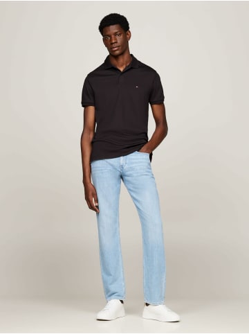 Tommy Hilfiger für in uni