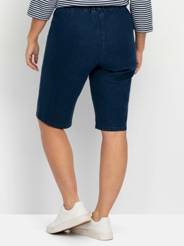 sheego Jeansbermudas in blue denim + dark blue denim