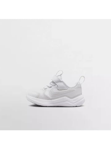 Nike Sneaker Nike in White/Platinum Tint-White