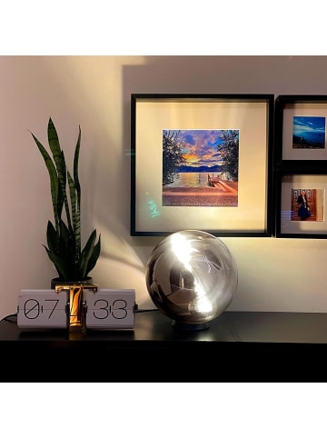 s.LUCE Glaskugel Tischleuchte Progress in Rauch