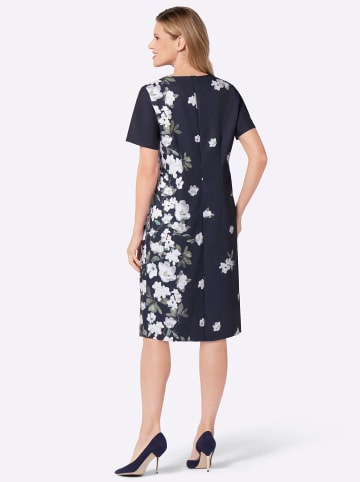 Sieh an! Kleid in marine-ecru-bedruckt