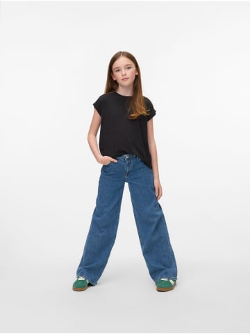 Vero Moda Girl T-shirt in Black