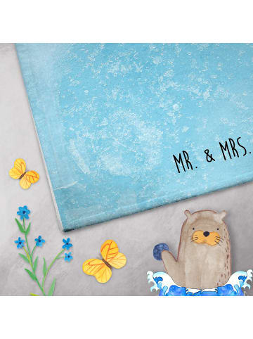 Mr. & Mrs. Panda Handtuch Pinguin Pärchen ohne Spruch in Eisblau