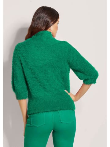 MADELEINE Weicher Strick mit Ballonärmeln in grün