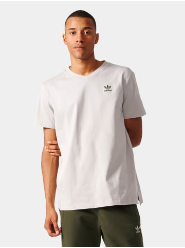 adidas T-Shirts in clear granite