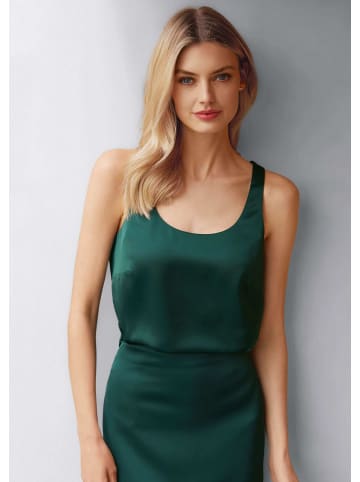 MADELEINE Top aus feinem Glanz-Satin in botanikgrün