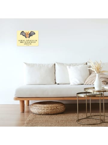 Mr. & Mrs. Panda tafel Fledermaus Flügel mit Spruch in Gelb Pastell