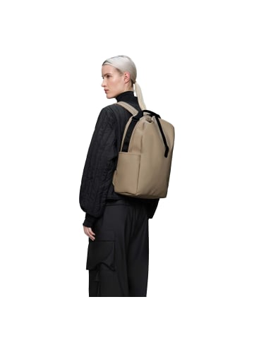 RAINS Clip Front - Rucksack 16" 44 cm (beige) in beige